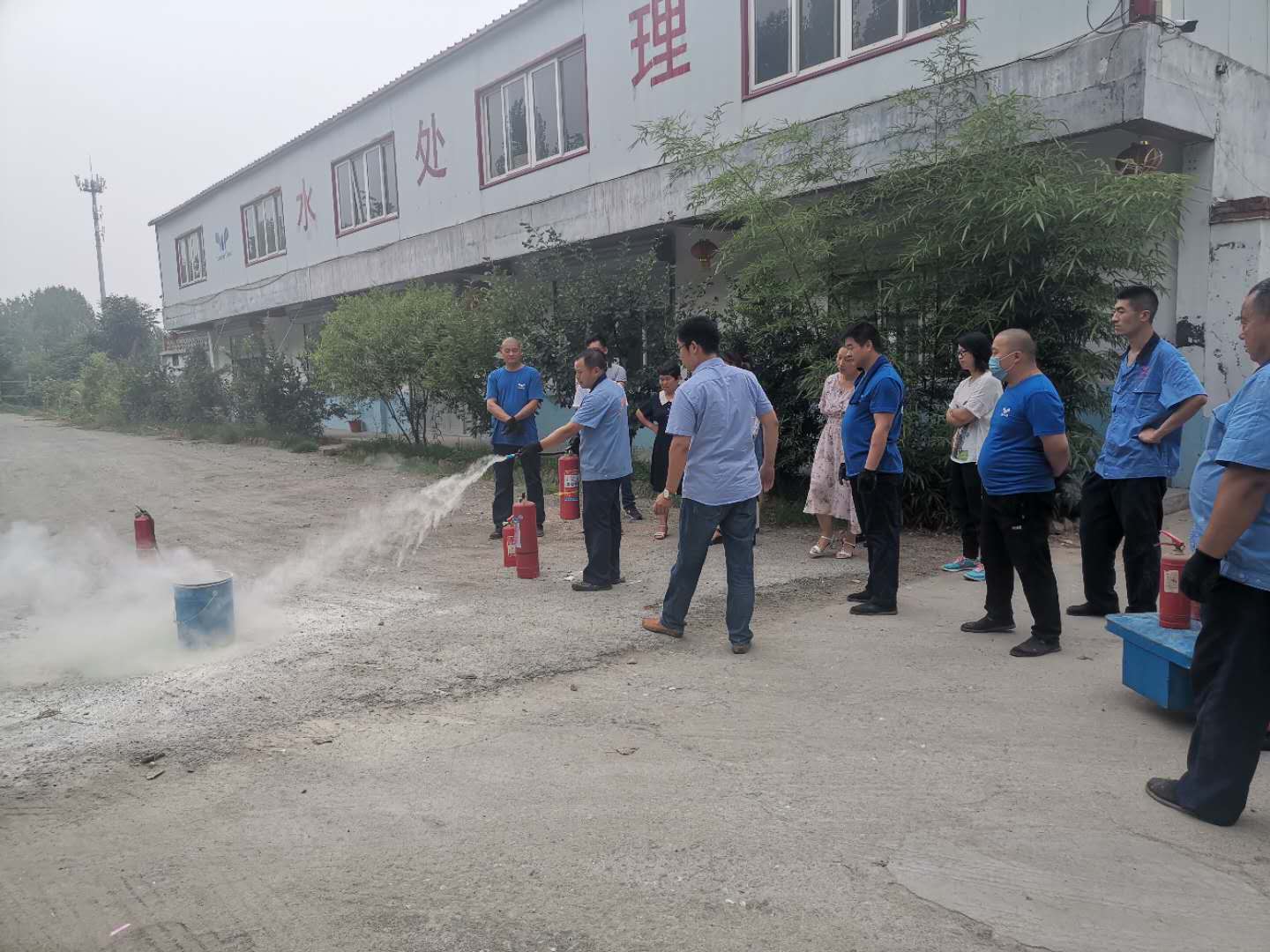 遵守安全生產(chǎn)法 當好第一責任人 遵守安全生產(chǎn)法 當好第一責任人